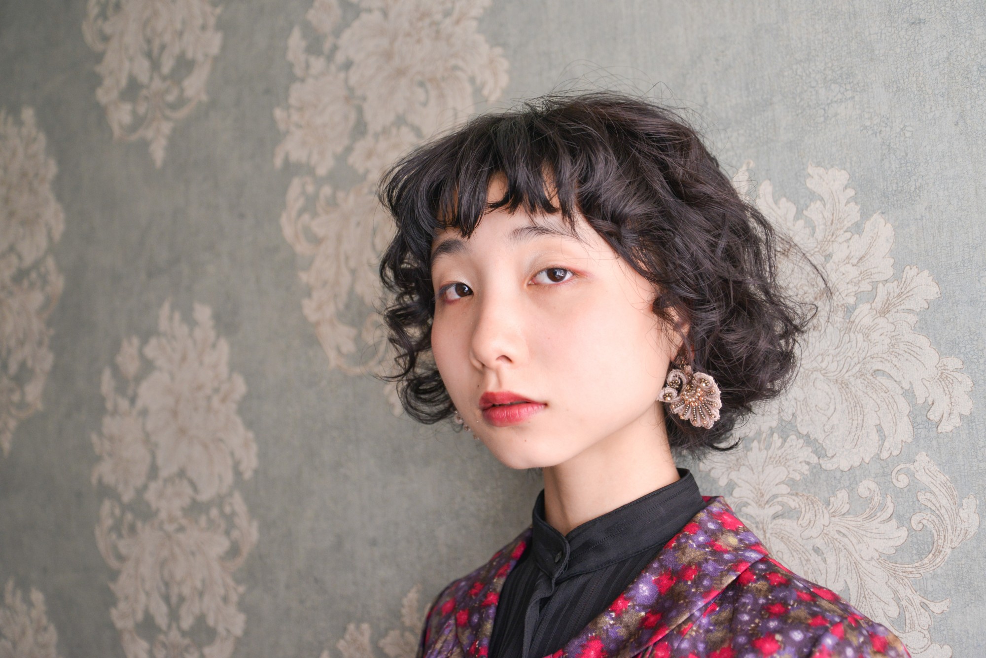 レトロカールの髪型ヘアスタイル ヘアドレ