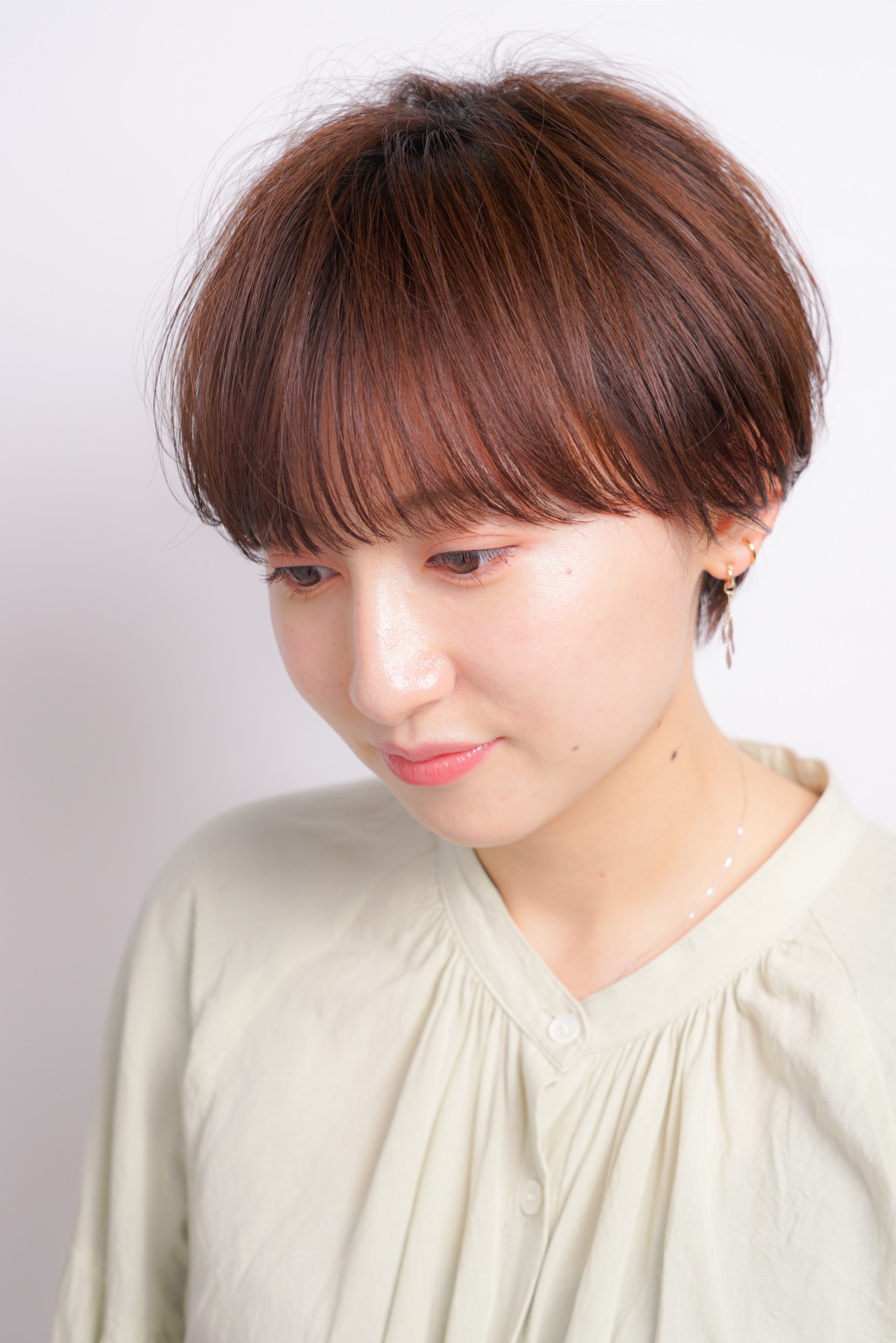 ミニマムなマッシュショートの髪型 ヘアスタイル ヘアドレ ミニマムなマッシュショートの髪型 ヘアスタイル ヘアドレ
