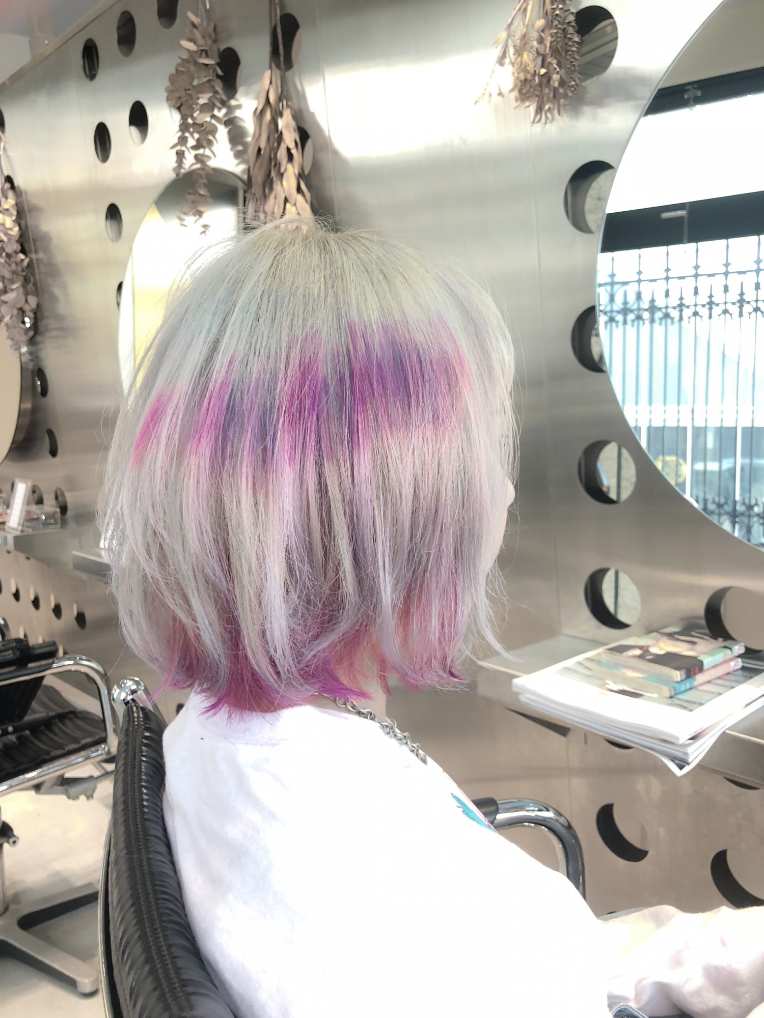 オーロラカラー 普通のカラーに飽きた方に の髪型 ヘアスタイル ヘアドレ オーロラカラー 普通のカラーに飽きた方に の髪型 ヘアスタイル ヘアドレ