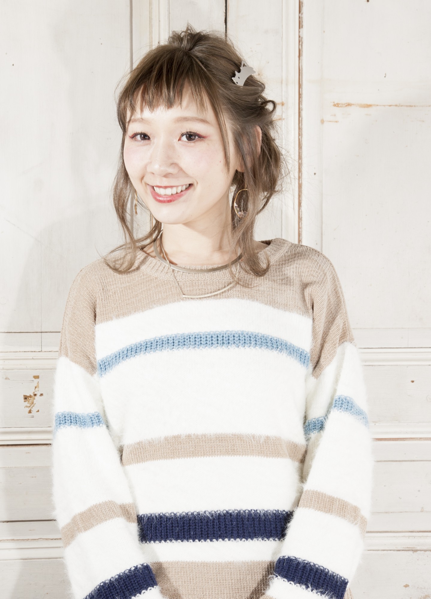 サイド盛りヘアアレンジの髪型 ヘアスタイル ヘアドレ サイド盛りヘアアレンジの髪型 ヘアスタイル ヘアドレ