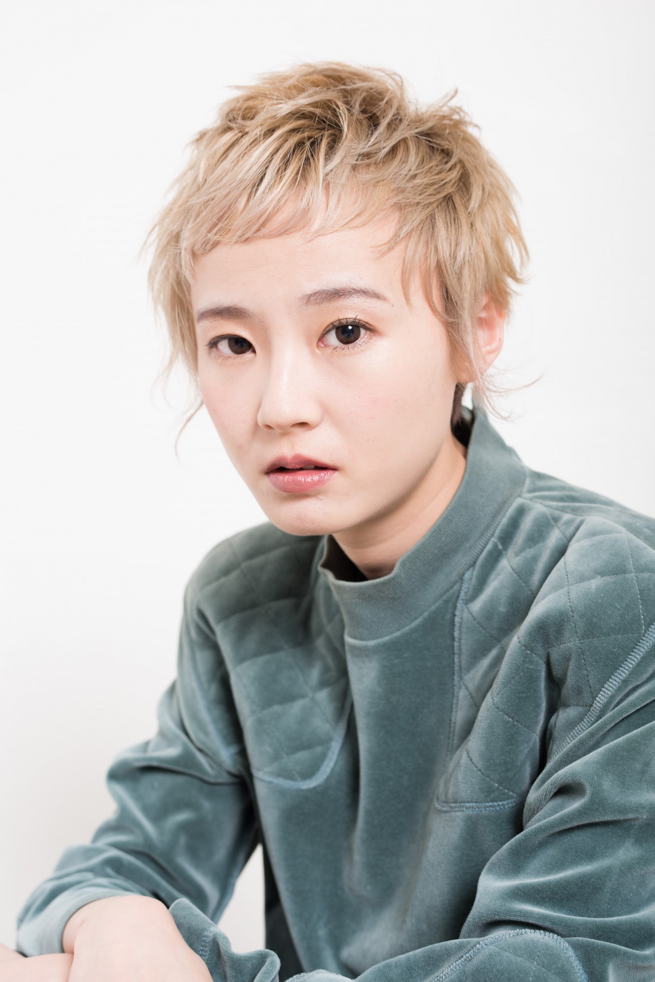 攻めナチュラルショートの髪型 ヘアスタイル ヘアドレ