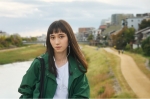 オン眉ロングヘア