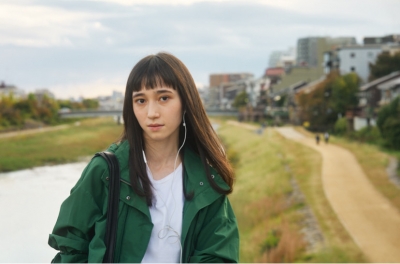 オン眉ロングヘア